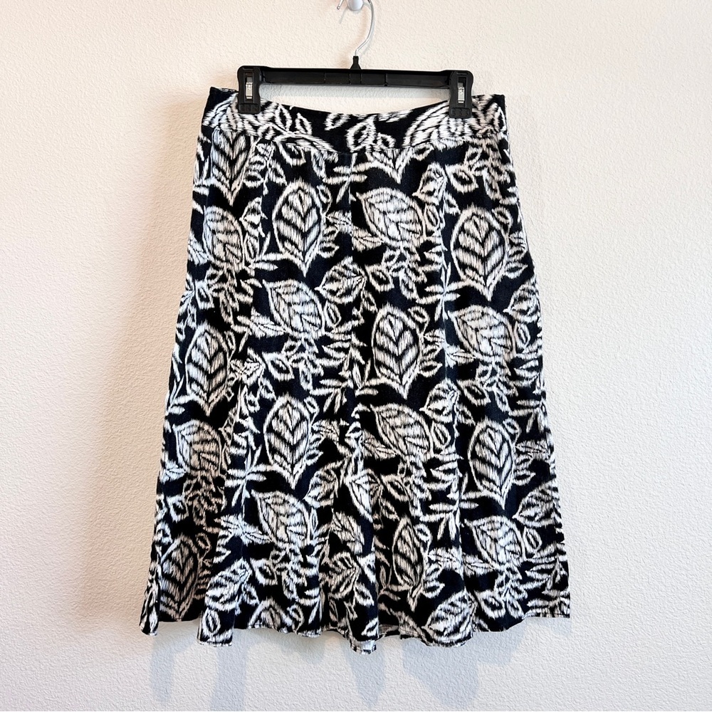 JM Collection Linen Skirt 10 Black White Leaf Print A-Line Boho Midi Career